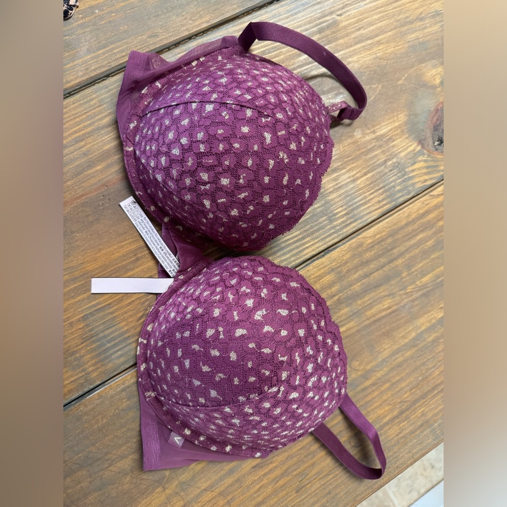 Vs bra